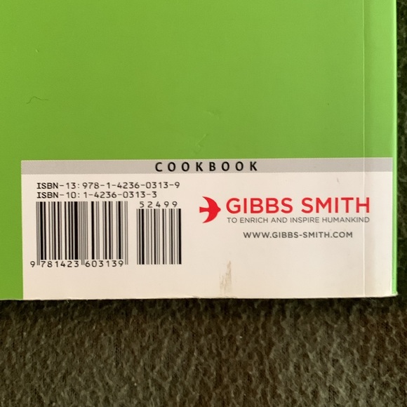 North Bay Farmers Markets Cookbook by Brigitte Moran with Amelia Spilger. - Picture 6 of 7